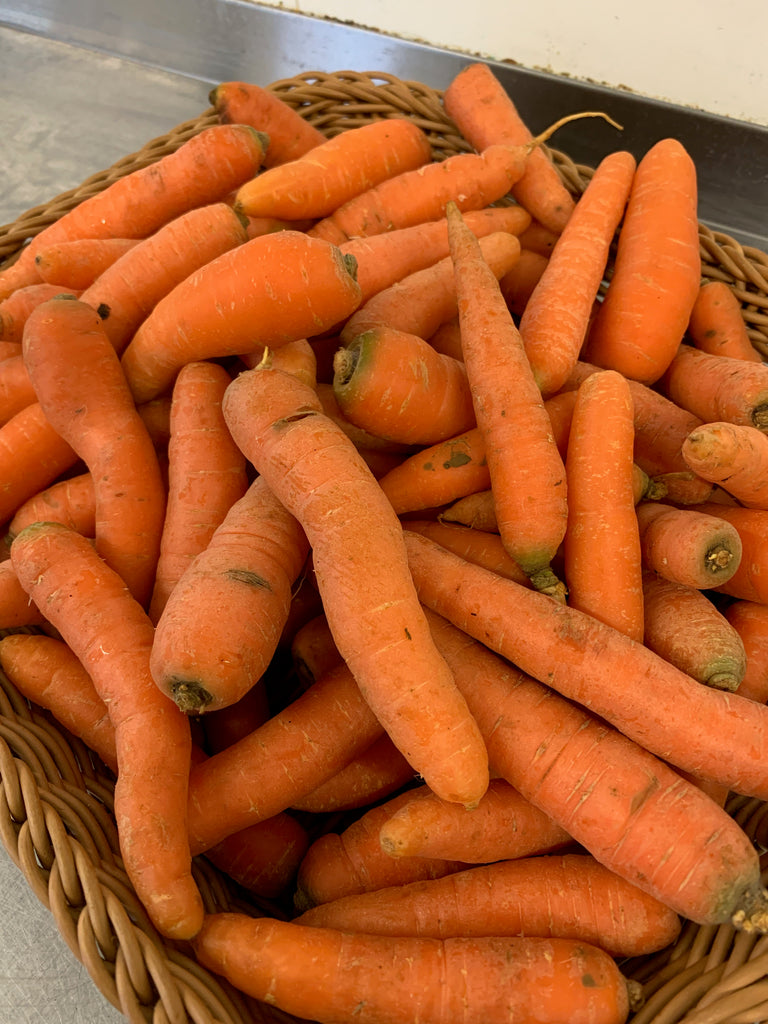 Produce, Lancaster Farm Fresh, Organic Jumbo Carrots, 1 lb bag